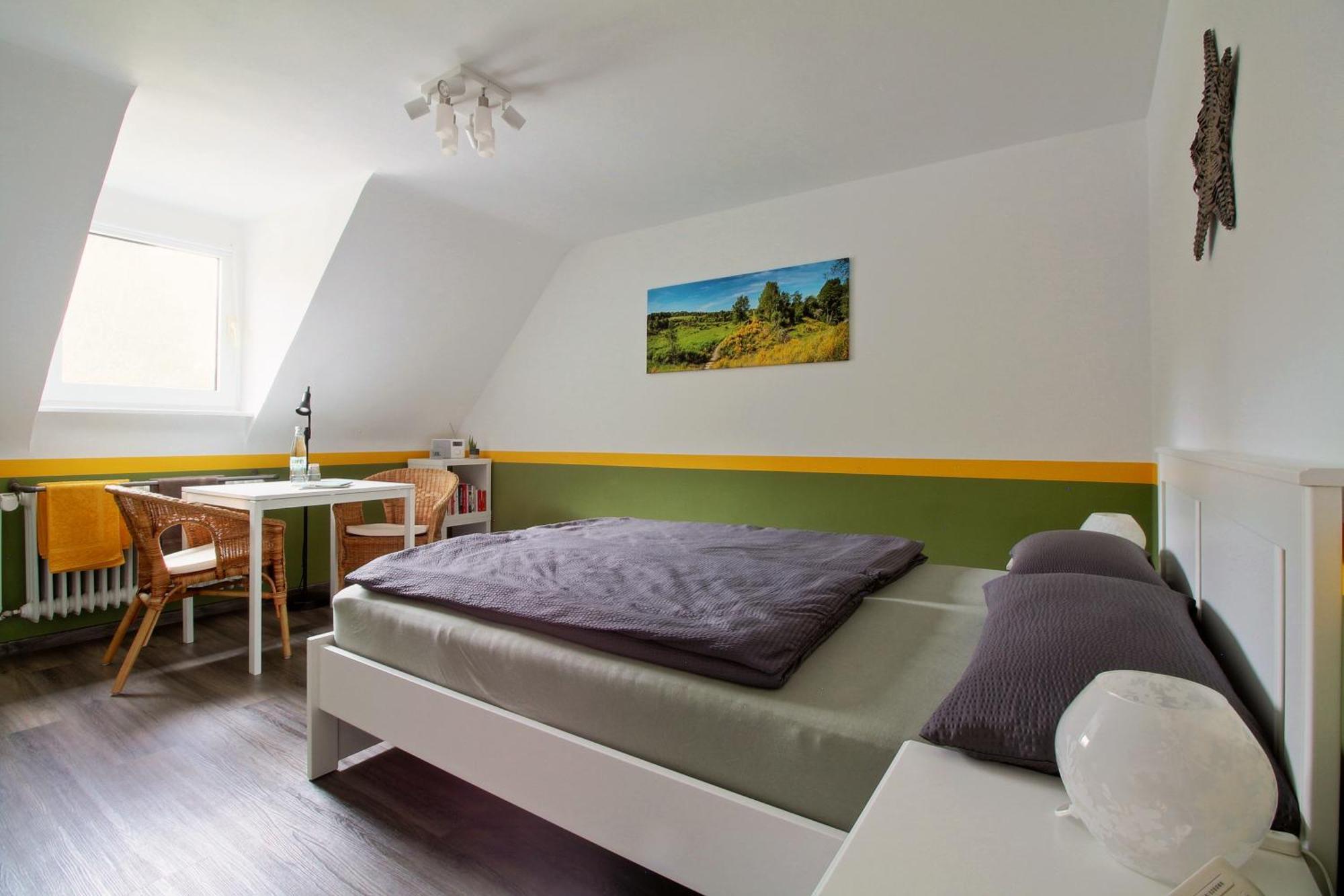 Toms Gaestehaus Schleiden Bilik gambar